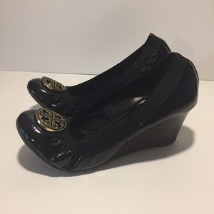 Tory Burch | Black Patent Leather Wedges